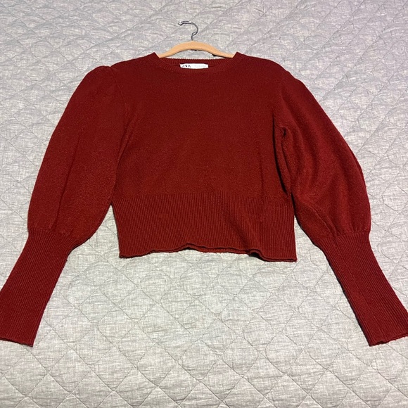 Zara Knit Soft Crew Neck Sweater With Ribbed Trims and puff sleeves, Size L - Picture 7 of 11